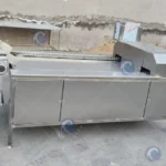 Chicken feet cutting machine