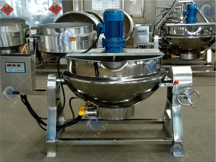 Steam jacketed kettle