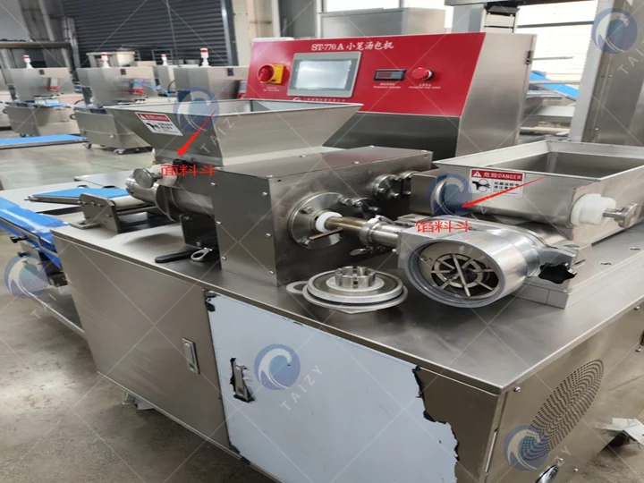 Automatic dumpling making machine capacity