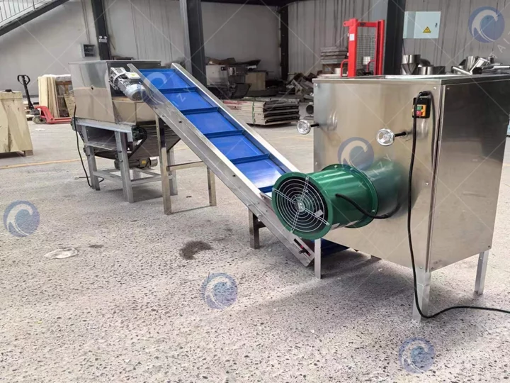 Garlic separating and peeling machine unit