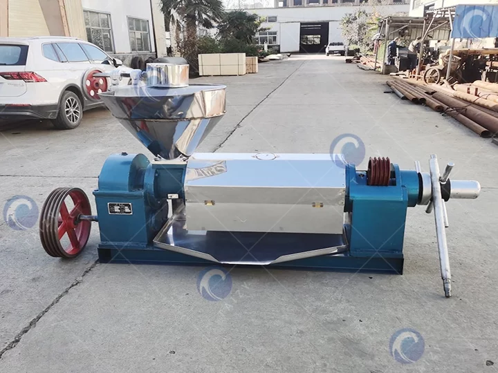 Semi-automatic oil pressing machine price