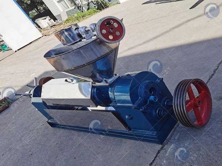 Semi-automatic oil pressing machine sale