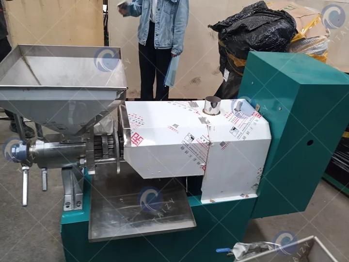 exported Screw oil press machine