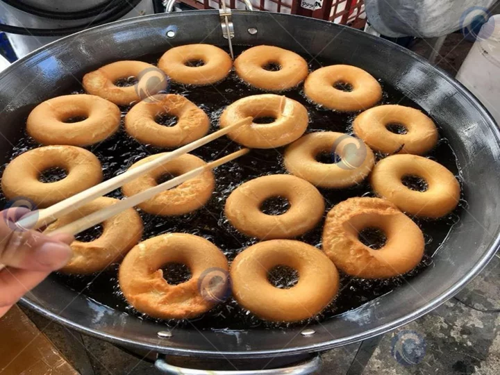 튀긴 도넛