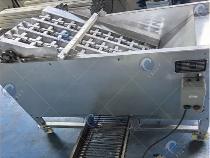 Green walnut shell peeling machine for sale