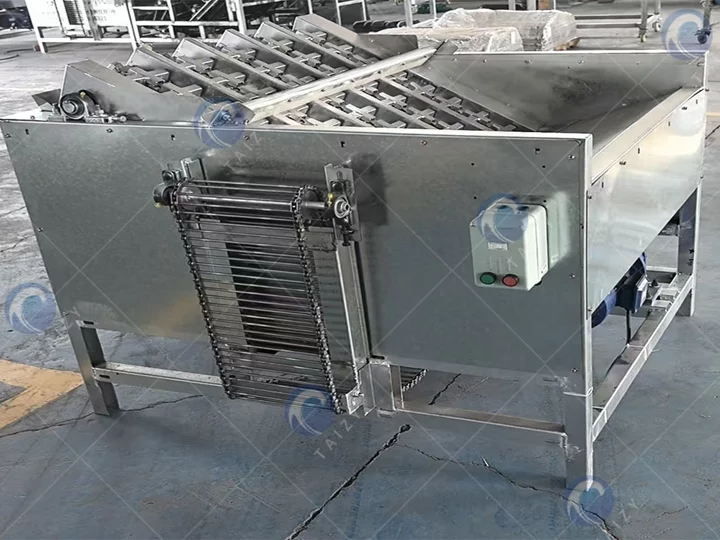 Green walnut shell peeling machine price