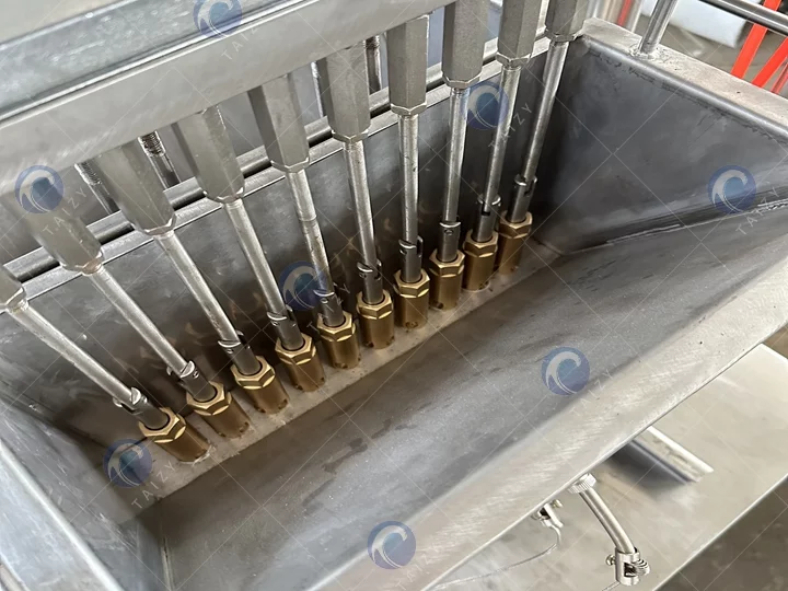 candy pouring machine